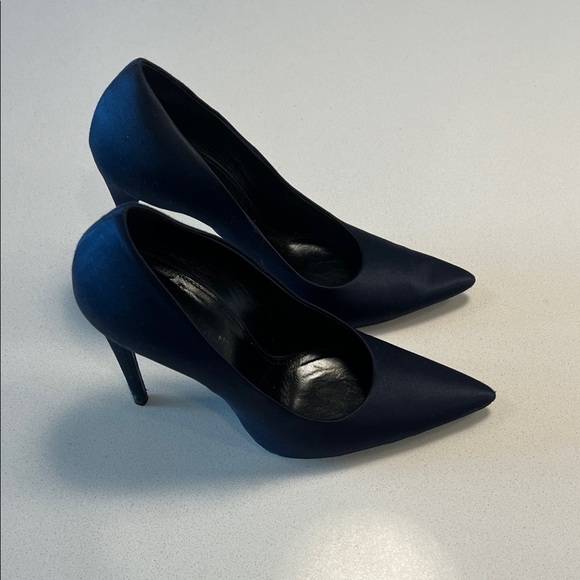 Saint Laurent Midnight Blue Satin Heels - Picture 5 of 11